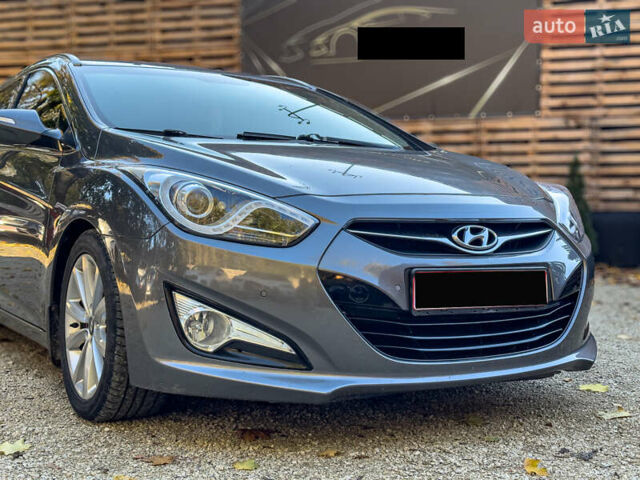 Серый Хендай и40, объемом двигателя 1.69 л и пробегом 142 тыс. км за 9100 $, фото 24 на Automoto.ua