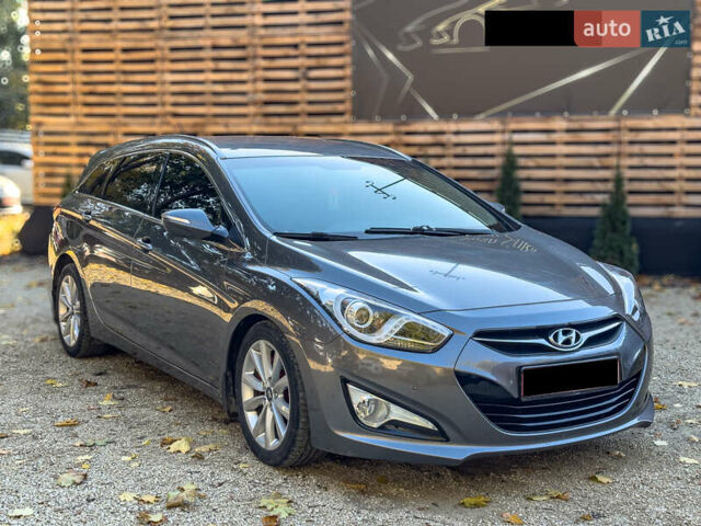 Серый Хендай и40, объемом двигателя 1.69 л и пробегом 142 тыс. км за 9100 $, фото 7 на Automoto.ua