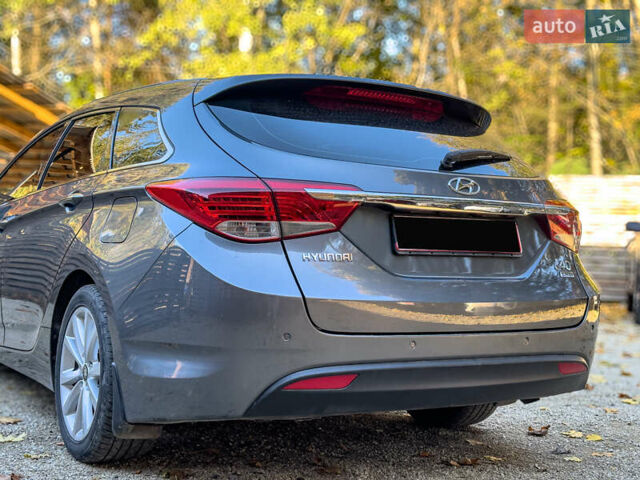 Серый Хендай и40, объемом двигателя 1.69 л и пробегом 142 тыс. км за 9100 $, фото 30 на Automoto.ua