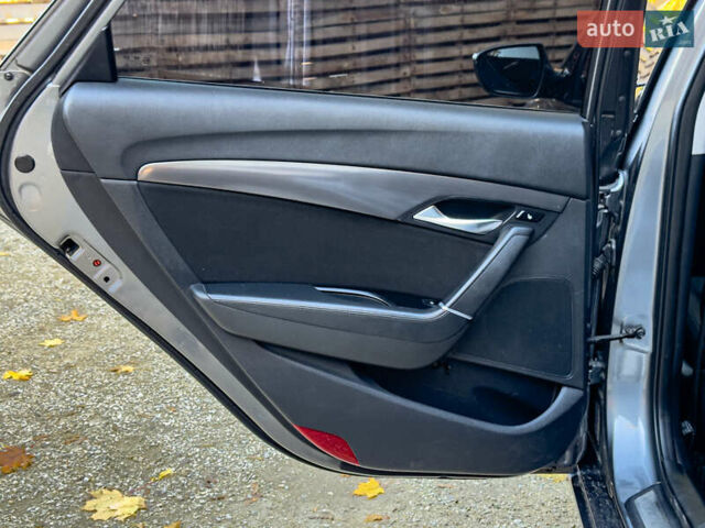 Серый Хендай и40, объемом двигателя 1.69 л и пробегом 142 тыс. км за 9100 $, фото 73 на Automoto.ua