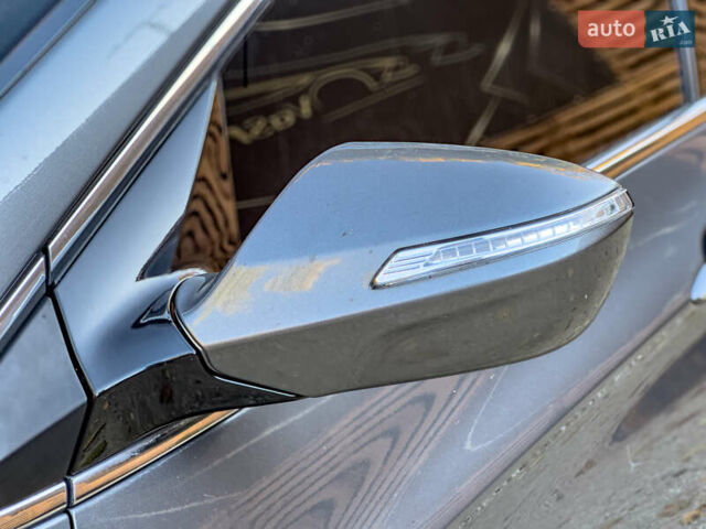 Серый Хендай и40, объемом двигателя 1.69 л и пробегом 142 тыс. км за 9100 $, фото 48 на Automoto.ua