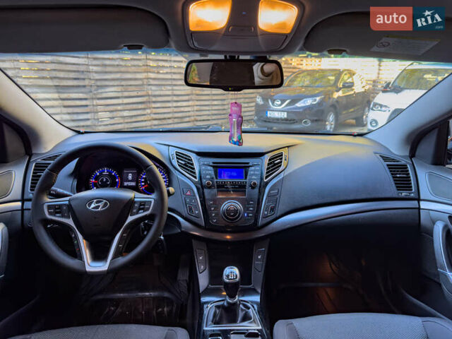 Серый Хендай и40, объемом двигателя 1.69 л и пробегом 142 тыс. км за 9100 $, фото 78 на Automoto.ua