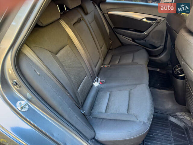 Серый Хендай и40, объемом двигателя 1.69 л и пробегом 142 тыс. км за 9100 $, фото 88 на Automoto.ua