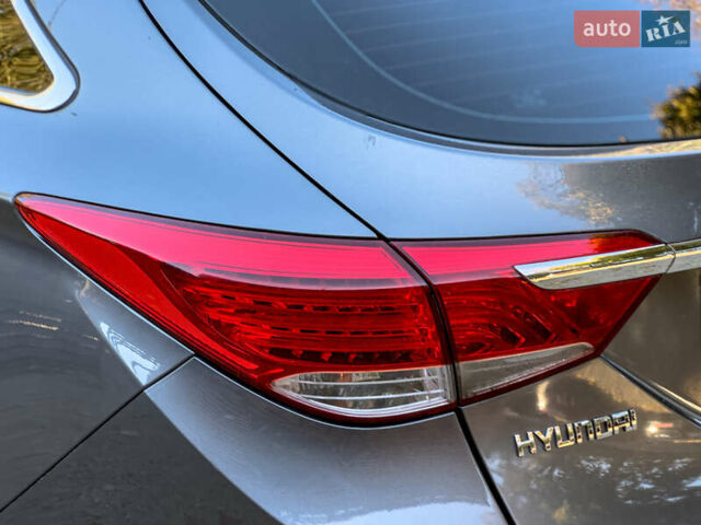 Серый Хендай и40, объемом двигателя 1.69 л и пробегом 142 тыс. км за 9100 $, фото 41 на Automoto.ua