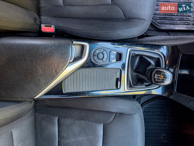 Серый Хендай и40, объемом двигателя 1.69 л и пробегом 142 тыс. км за 9100 $, фото 58 на Automoto.ua