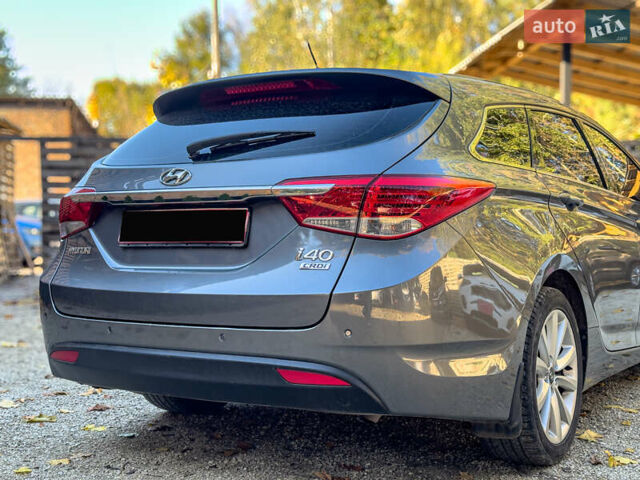 Серый Хендай и40, объемом двигателя 1.69 л и пробегом 142 тыс. км за 9100 $, фото 34 на Automoto.ua