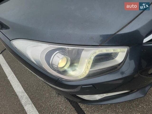 Серый Хендай и40, объемом двигателя 1.7 л и пробегом 238 тыс. км за 8500 $, фото 4 на Automoto.ua