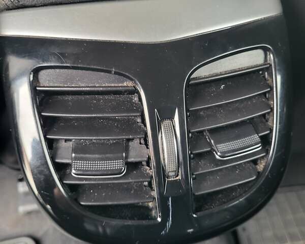 Серый Хендай и40, объемом двигателя 1.7 л и пробегом 238 тыс. км за 8500 $, фото 13 на Automoto.ua