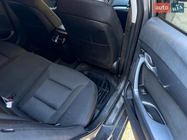 Серый Хендай и40, объемом двигателя 1.69 л и пробегом 142 тыс. км за 9100 $, фото 86 на Automoto.ua