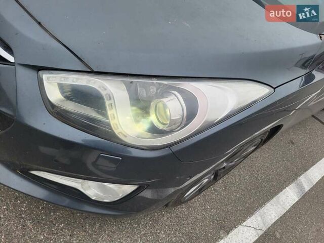 Серый Хендай и40, объемом двигателя 1.7 л и пробегом 238 тыс. км за 8500 $, фото 2 на Automoto.ua