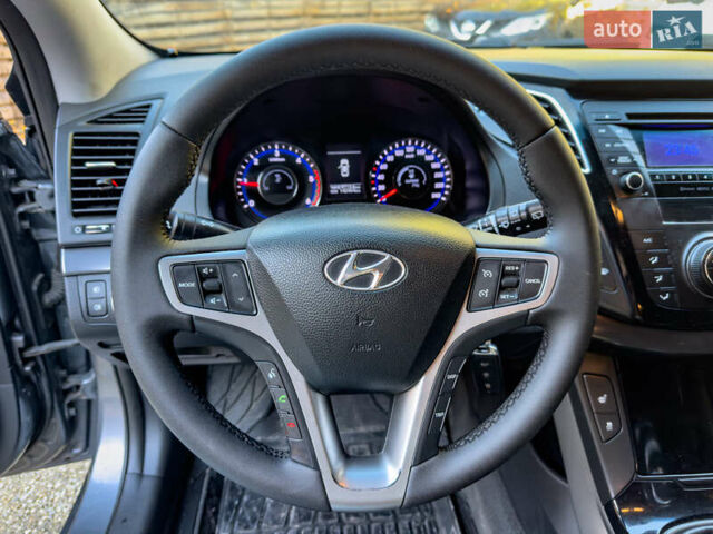 Серый Хендай и40, объемом двигателя 1.69 л и пробегом 142 тыс. км за 9100 $, фото 62 на Automoto.ua