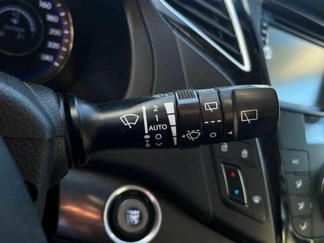 Серый Хендай и40, объемом двигателя 1.7 л и пробегом 180 тыс. км за 10300 $, фото 16 на Automoto.ua