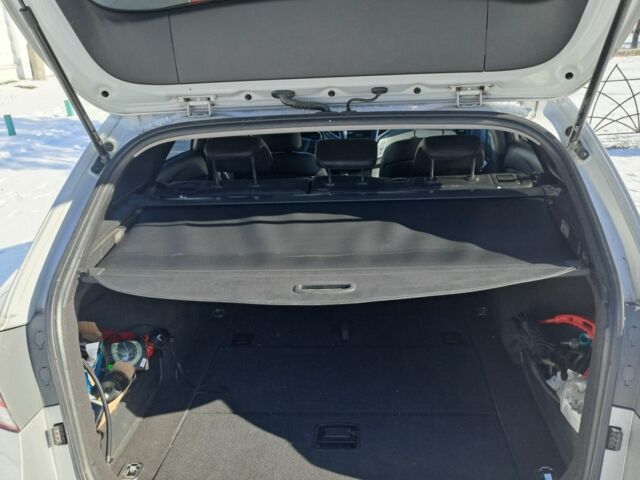 Серый Хендай и40, объемом двигателя 1.7 л и пробегом 261 тыс. км за 9900 $, фото 15 на Automoto.ua