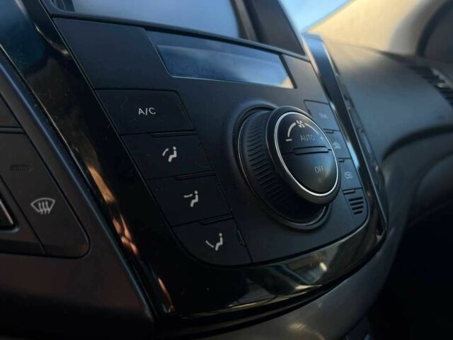 Серый Хендай и40, объемом двигателя 1.7 л и пробегом 180 тыс. км за 10300 $, фото 18 на Automoto.ua