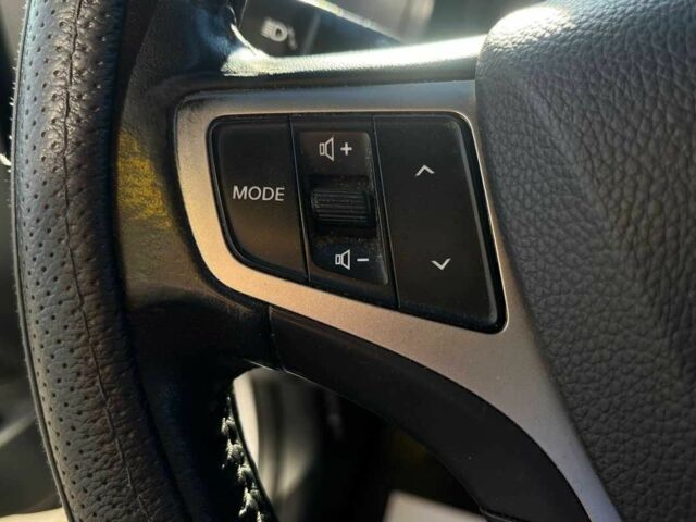 Серый Хендай и40, объемом двигателя 1.7 л и пробегом 180 тыс. км за 10300 $, фото 13 на Automoto.ua