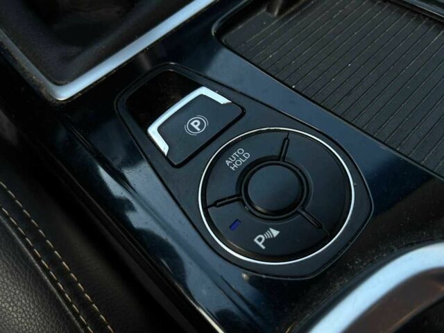 Серый Хендай и40, объемом двигателя 1.7 л и пробегом 180 тыс. км за 10300 $, фото 22 на Automoto.ua