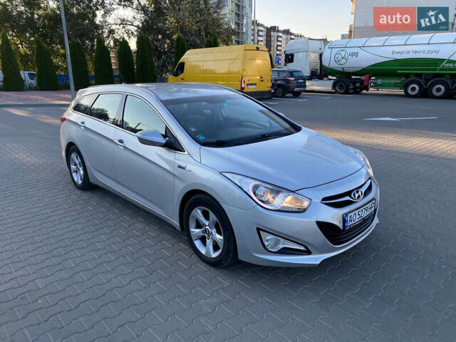 Сірий Хендай і40, об'ємом двигуна 1.69 л та пробігом 202 тис. км за 8600 $, фото 14 на Automoto.ua