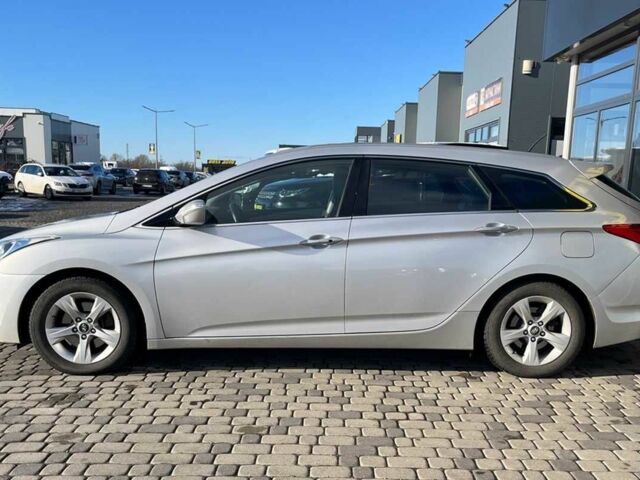 Серый Хендай и40, объемом двигателя 1.7 л и пробегом 180 тыс. км за 10300 $, фото 3 на Automoto.ua