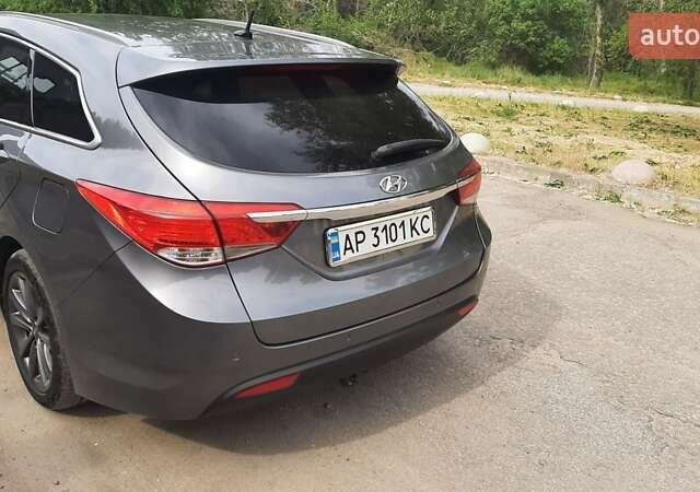 Сірий Хендай і40, об'ємом двигуна 1.69 л та пробігом 248 тис. км за 10300 $, фото 3 на Automoto.ua