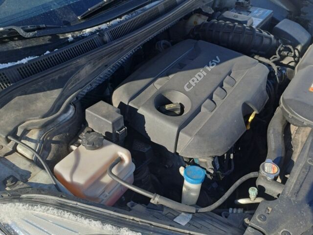 Серый Хендай и40, объемом двигателя 1.7 л и пробегом 261 тыс. км за 9900 $, фото 5 на Automoto.ua