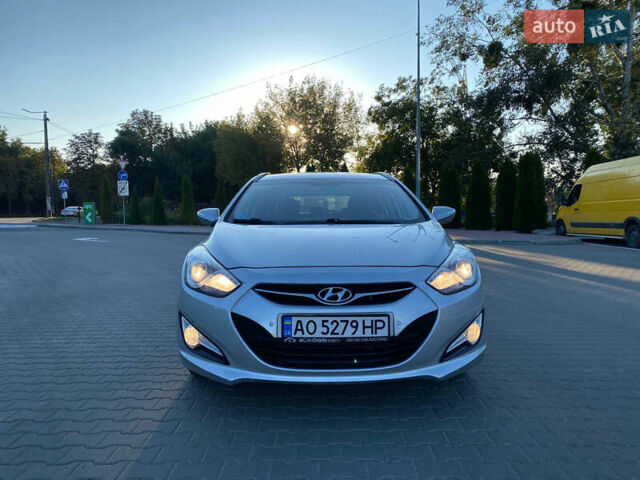 Сірий Хендай і40, об'ємом двигуна 1.69 л та пробігом 202 тис. км за 8600 $, фото 3 на Automoto.ua