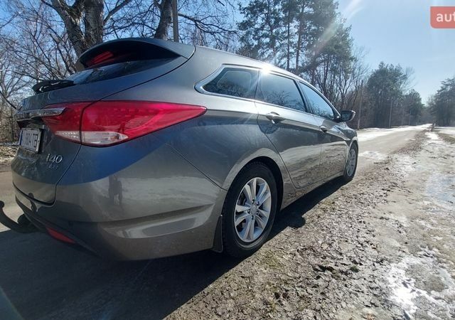 Серый Хендай и40, объемом двигателя 1.69 л и пробегом 265 тыс. км за 9000 $, фото 26 на Automoto.ua