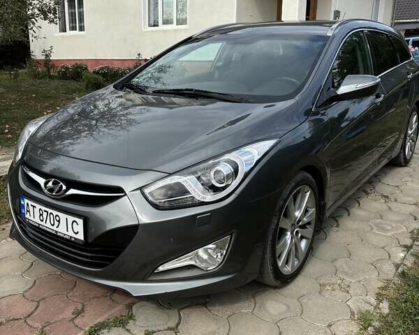 Сірий Хендай і40, об'ємом двигуна 1.69 л та пробігом 200 тис. км за 10300 $, фото 12 на Automoto.ua