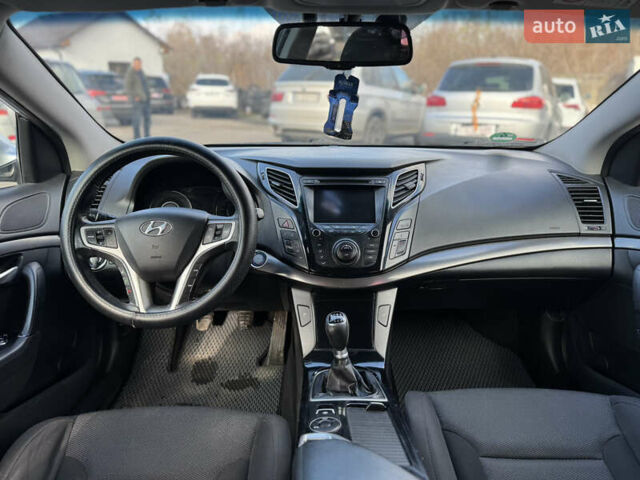 Сірий Хендай і40, об'ємом двигуна 1.69 л та пробігом 220 тис. км за 9499 $, фото 28 на Automoto.ua