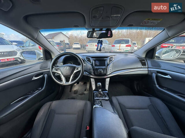 Сірий Хендай і40, об'ємом двигуна 1.69 л та пробігом 220 тис. км за 9499 $, фото 27 на Automoto.ua