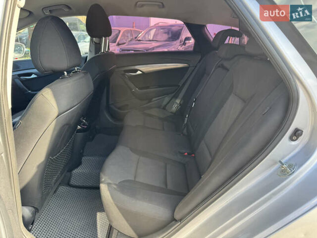 Сірий Хендай і40, об'ємом двигуна 1.69 л та пробігом 220 тис. км за 9499 $, фото 17 на Automoto.ua