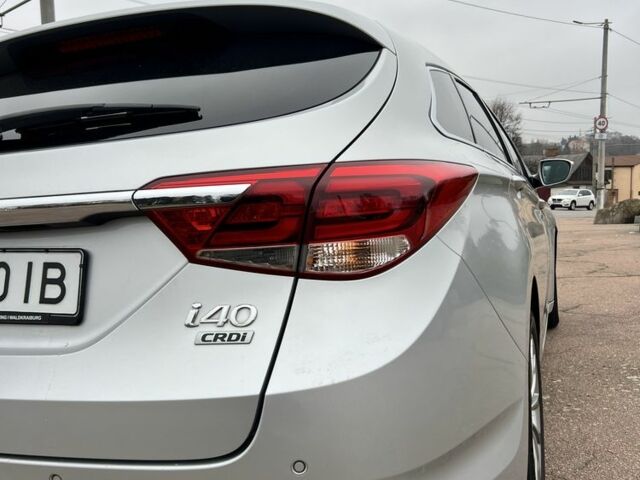 Серый Хендай и40, объемом двигателя 1.7 л и пробегом 179 тыс. км за 12700 $, фото 1 на Automoto.ua