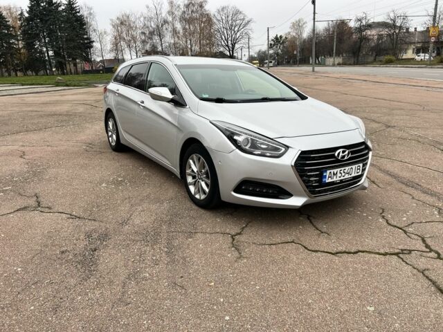 Серый Хендай и40, объемом двигателя 1.7 л и пробегом 179 тыс. км за 12700 $, фото 9 на Automoto.ua