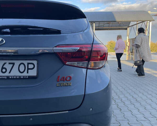 Серый Хендай и40, объемом двигателя 1.69 л и пробегом 164 тыс. км за 13999 $, фото 4 на Automoto.ua