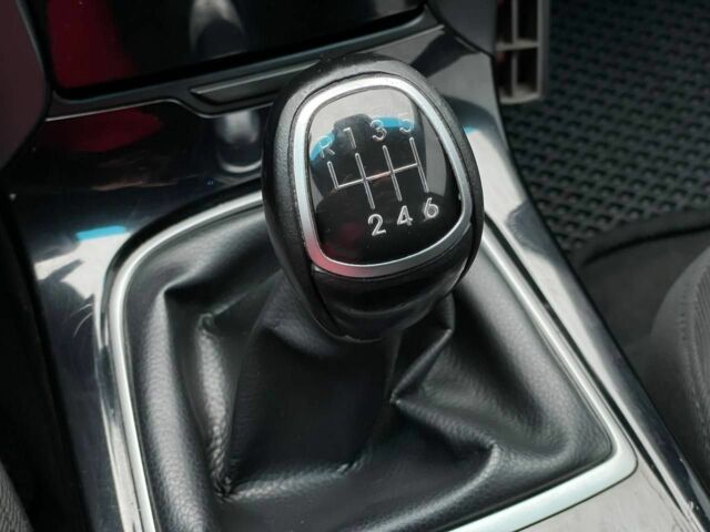 Синий Хендай и40, объемом двигателя 1.7 л и пробегом 321 тыс. км за 9400 $, фото 14 на Automoto.ua