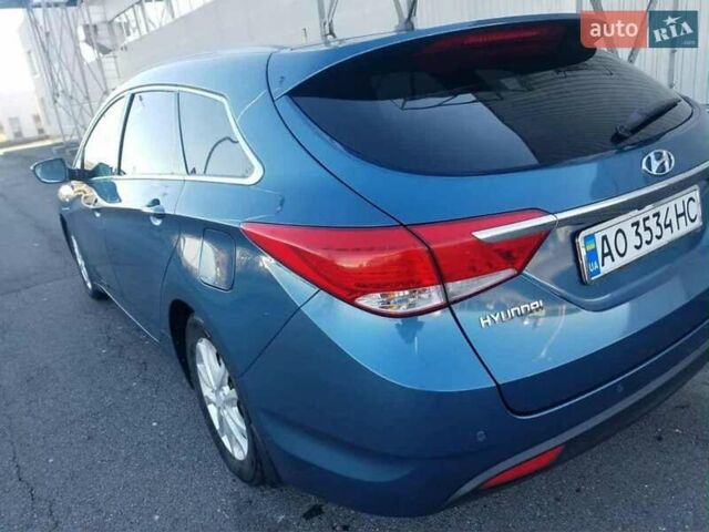 Синій Хендай і40, об'ємом двигуна 1.7 л та пробігом 278 тис. км за 8900 $, фото 2 на Automoto.ua