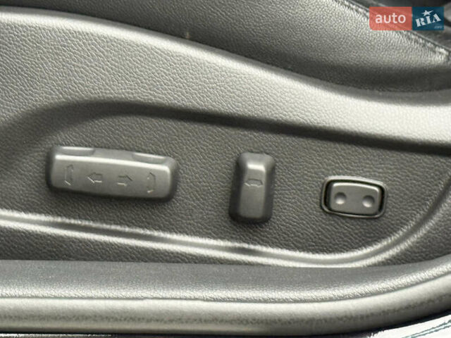 Синий Хендай и40, объемом двигателя 1.69 л и пробегом 277 тыс. км за 8500 $, фото 44 на Automoto.ua