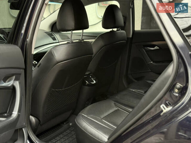 Синій Хендай і40, об'ємом двигуна 1.69 л та пробігом 275 тис. км за 8100 $, фото 17 на Automoto.ua