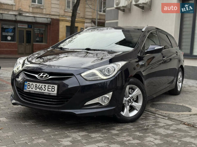 Синій Хендай і40, об'ємом двигуна 1.69 л та пробігом 275 тис. км за 8100 $, фото 4 на Automoto.ua