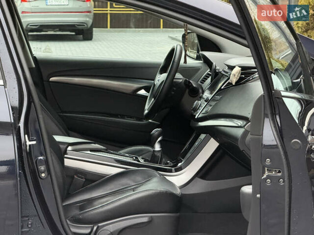 Синий Хендай и40, объемом двигателя 1.69 л и пробегом 277 тыс. км за 8500 $, фото 30 на Automoto.ua