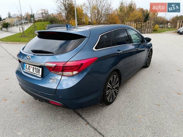 Синий Хендай и40, объемом двигателя 1.7 л и пробегом 304 тыс. км за 12850 $, фото 8 на Automoto.ua