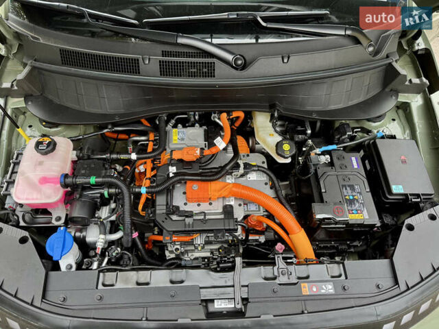 Зелений Хендай Inster EV, об'ємом двигуна 0 л та пробігом 1 тис. км за 14500 $, фото 16 на Automoto.ua