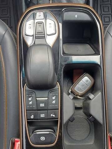 Хендай Ioniq 2016 у Хмельницькому на Automoto.ua Білий Хендай Ioniq, об'ємом двигуна 0 л та пробігом 230 тис. км за 12800 $, фото 9 на Automoto.ua