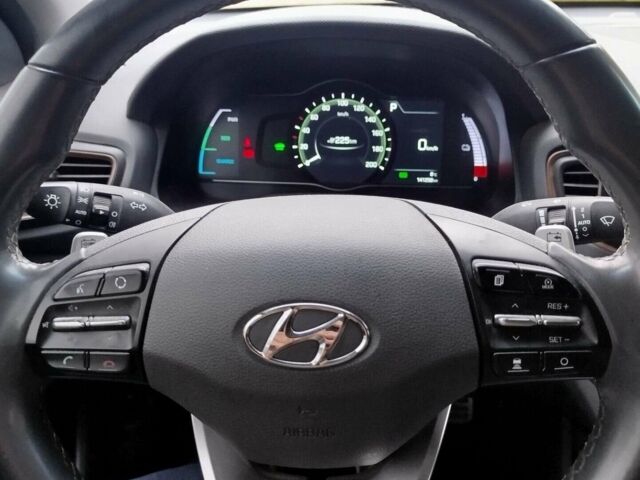 Білий Хендай Ioniq, об'ємом двигуна 0 л та пробігом 187 тис. км за 10500 $, фото 10 на Automoto.ua
