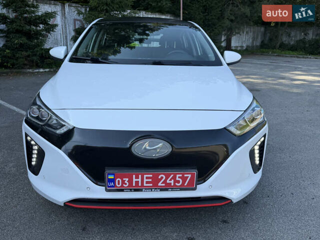 Білий Хендай Ioniq, об'ємом двигуна 0 л та пробігом 77 тис. км за 12799 $, фото 20 на Automoto.ua