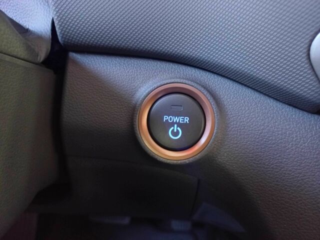 Білий Хендай Ioniq, об'ємом двигуна 0 л та пробігом 6 тис. км за 13500 $, фото 12 на Automoto.ua