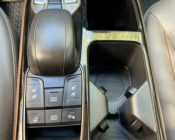 Белый Хендай Ioniq, объемом двигателя 0 л и пробегом 87 тыс. км за 17000 $, фото 42 на Automoto.ua