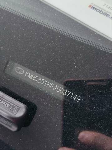 Белый Хендай Ioniq, объемом двигателя 0 л и пробегом 147 тыс. км за 13900 $, фото 15 на Automoto.ua