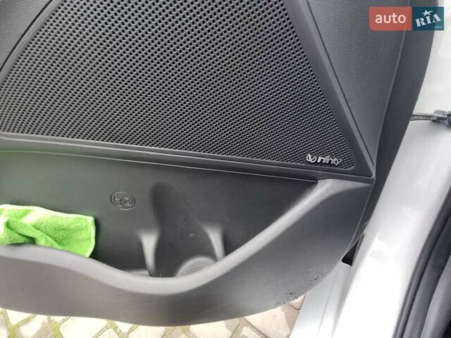 Белый Хендай Ioniq, объемом двигателя 0 л и пробегом 124 тыс. км за 13500 $, фото 13 на Automoto.ua