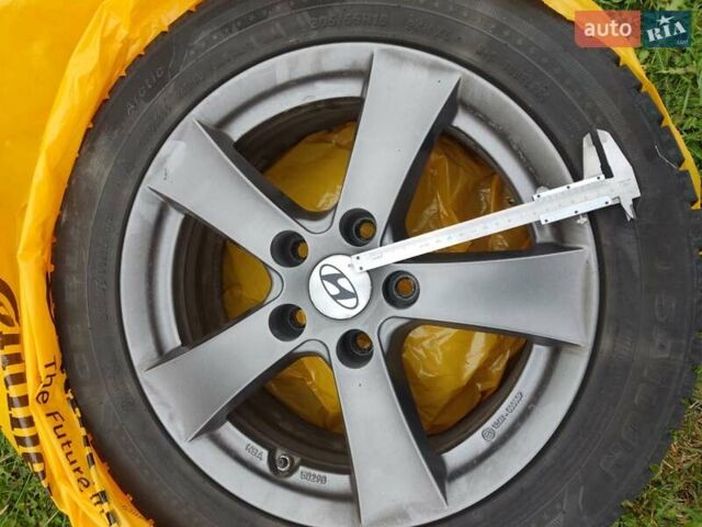 Белый Хендай Ioniq, объемом двигателя 0 л и пробегом 124 тыс. км за 13500 $, фото 17 на Automoto.ua