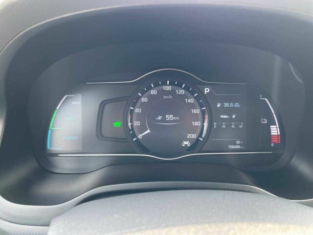 Белый Хендай Ioniq, объемом двигателя 0 л и пробегом 158 тыс. км за 12700 $, фото 14 на Automoto.ua